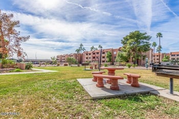 540 May -- #2069, Mesa, AZ 85201