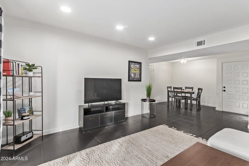 540 May St #1102, Mesa, AZ 85201