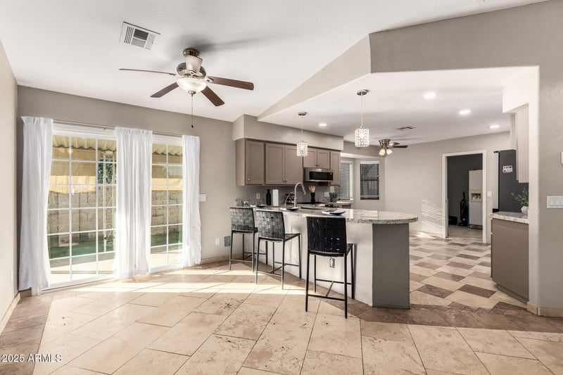 540 Stardust Ln, Apache Junction, AZ 85120