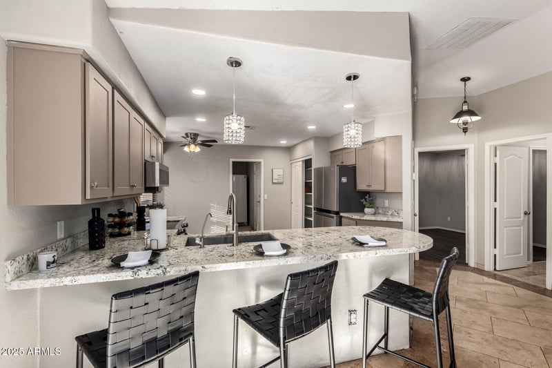 540 Stardust Ln, Apache Junction, AZ 85120