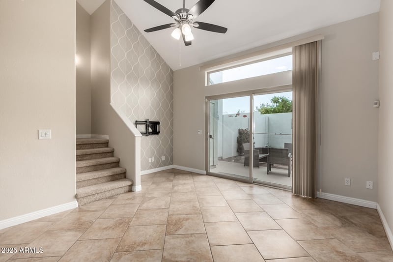 5400 Hardy Dr #110, Tempe, AZ 85283