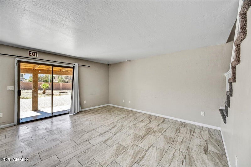 5401 104th Dr, Glendale, AZ 85307