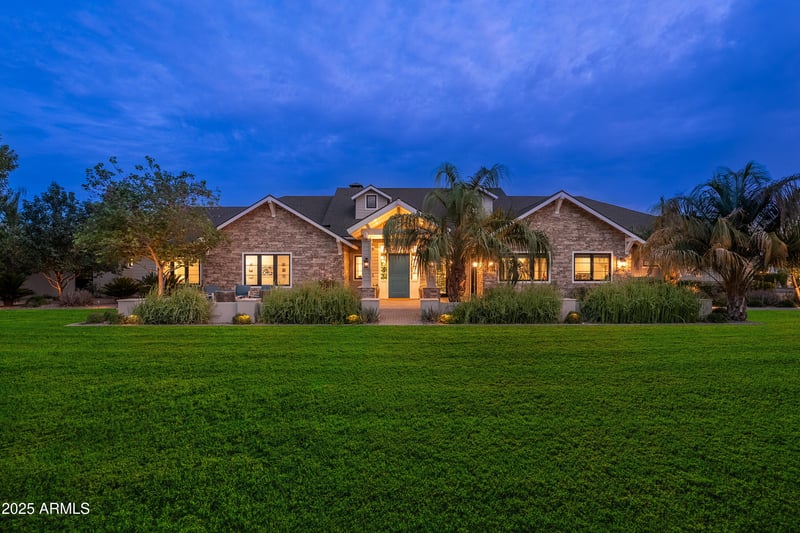 5401 Calle Del Medio --, Phoenix, AZ 85018