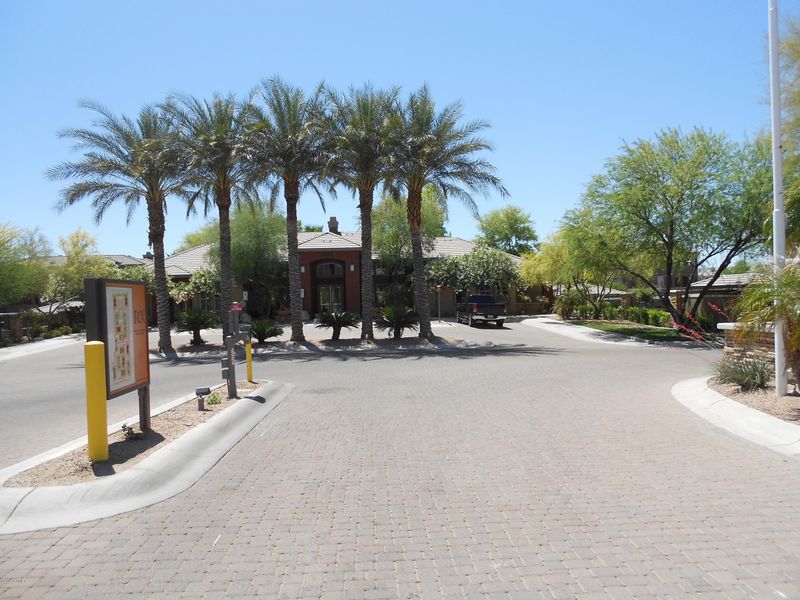 5401 E Van Buren St #1050, Phoenix, AZ 85008
