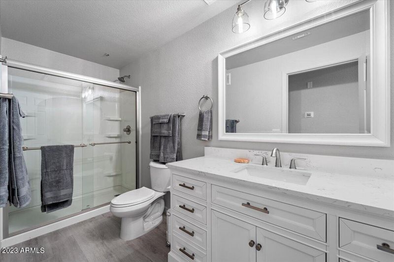 5401 E Van Buren St #1087, Phoenix, AZ 85008