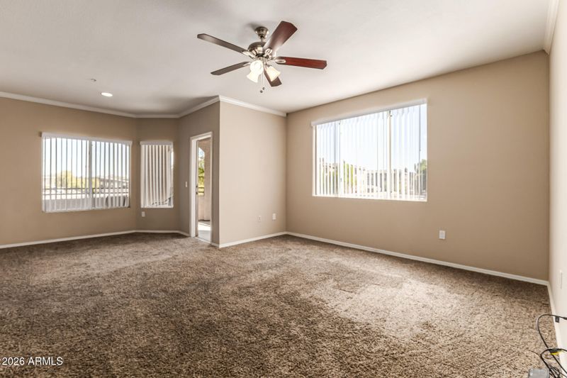 5401 E Van Buren St #2032, Phoenix, AZ 85008
