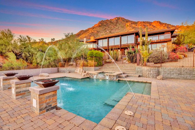 5401 E Wonderview Rd, Phoenix, AZ 85018