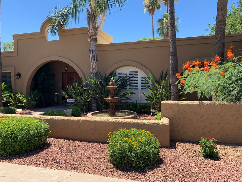 5401 E Yucca St, Scottsdale, AZ 85254