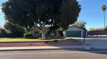 5401 Paradise Ln, Glendale, AZ 85306