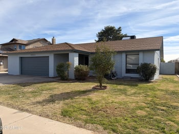 5401 Riviera Dr, Glendale, AZ 85304