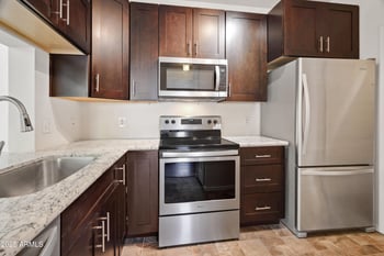 5401 Van Buren St #2095, Phoenix, AZ 85008