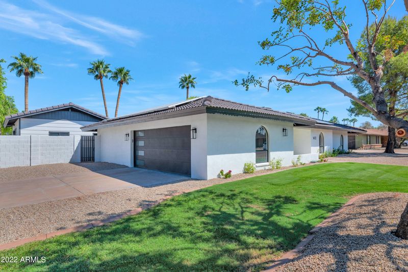 5402 E Windrose Dr, Scottsdale, AZ 85254
