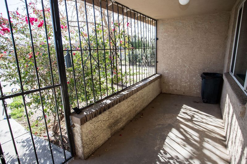 5402 S 12th Ave, Phoenix, AZ 85041