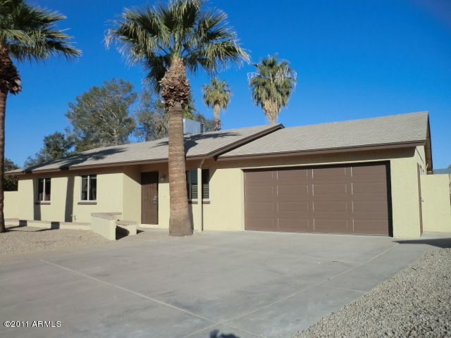 5402 W Mercer Ln, Glendale, AZ 85304
