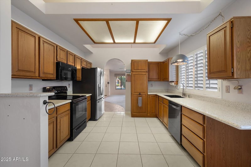 5403 Greenway St, Mesa, AZ 85205