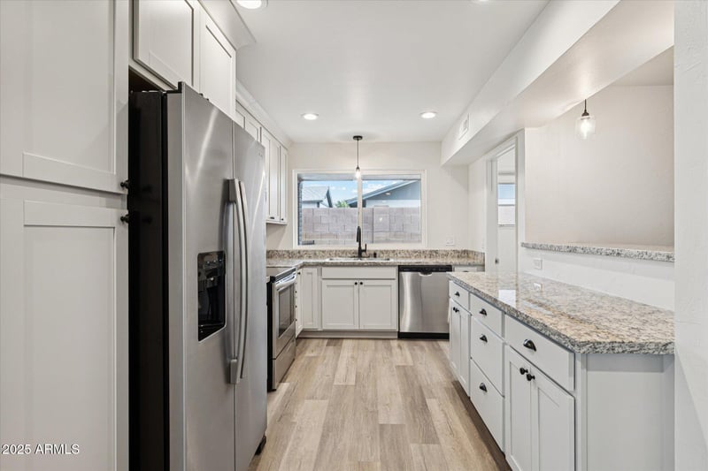 5404 Eva St, Glendale, AZ 85302