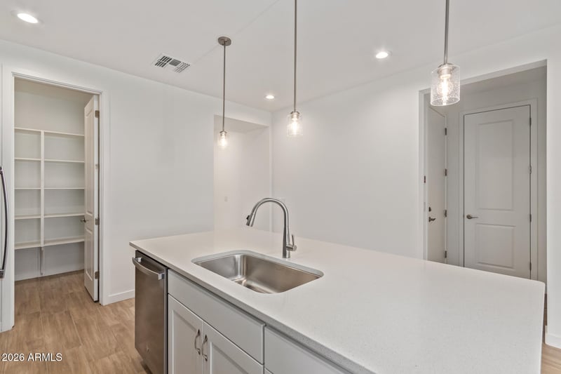 5404 W Royal Palm Rd, Glendale, AZ 85302