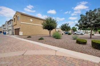5405 Warner St, Phoenix, AZ 85043