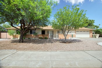 5406 Caron St, Glendale, AZ 85302