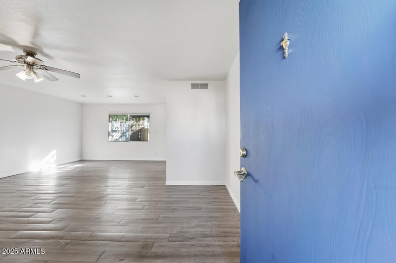 5406 El Caminito Dr, Glendale, AZ 85302