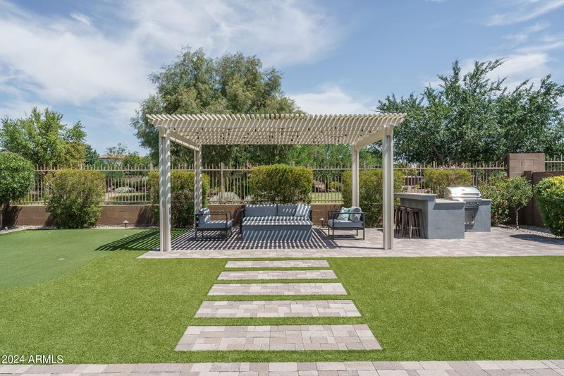 5406 W Saddlehorn Rd, Phoenix, AZ 85083