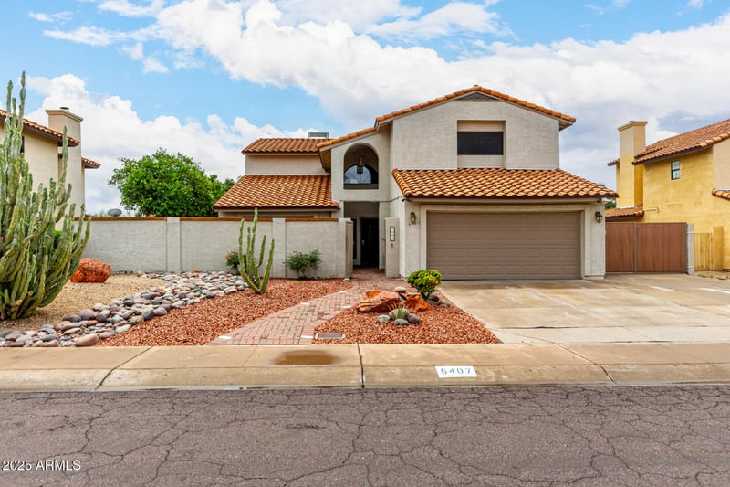 5407 North Ln, Glendale, AZ 85302