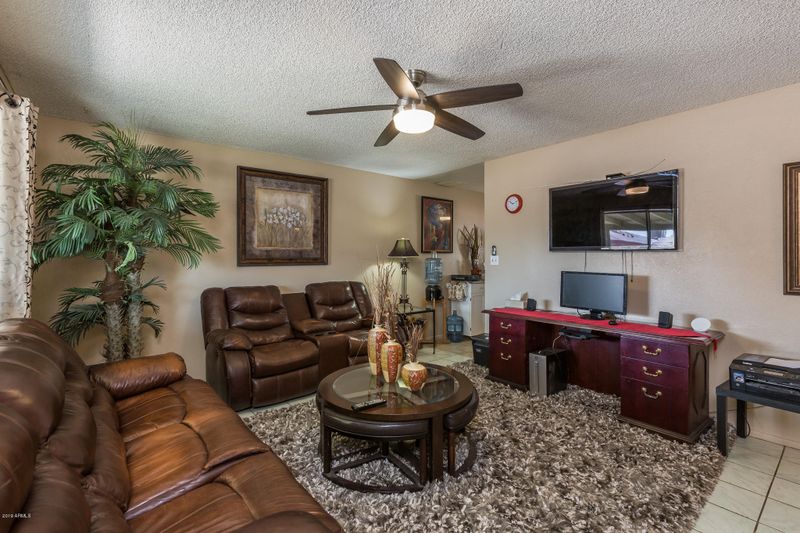 5408 S 38th Dr, Phoenix, AZ 85041
