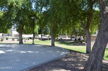 5409 11th St, Phoenix, AZ 85040