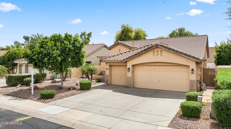 5409 W Hartford Ave, Glendale, AZ 85308