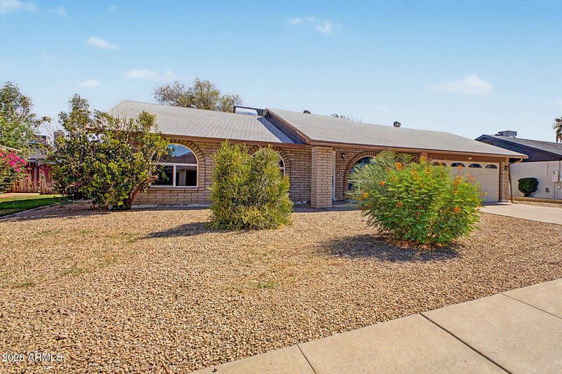 5409 W Seldon Ln, Glendale, AZ 85302
