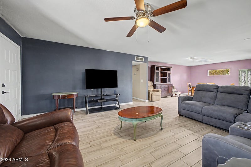 5409 W Seldon Ln, Glendale, AZ 85302