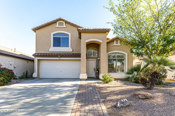 541 Jeanne Ln, San Tan Valley, AZ 85140