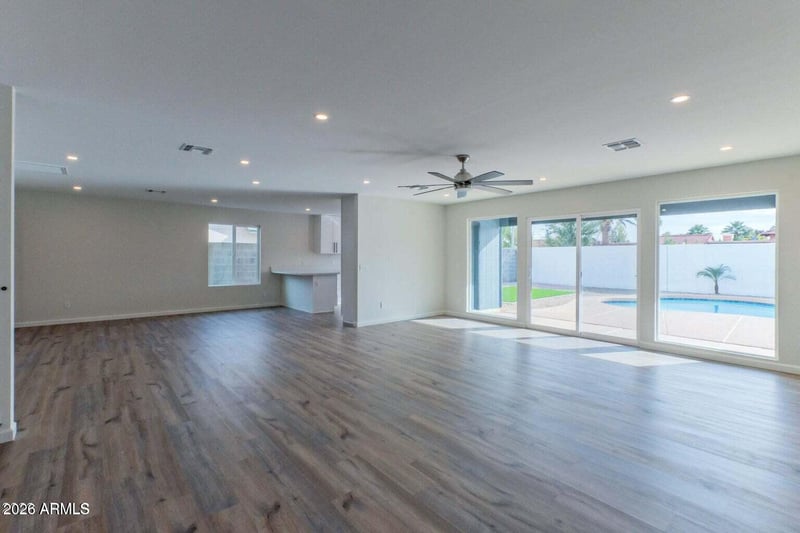 541 W Myrna Ln, Chandler, AZ 85225