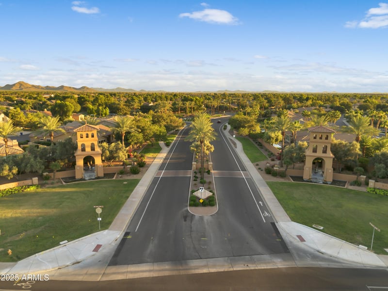 5411 Big Horn Pl, Chandler, AZ 85249