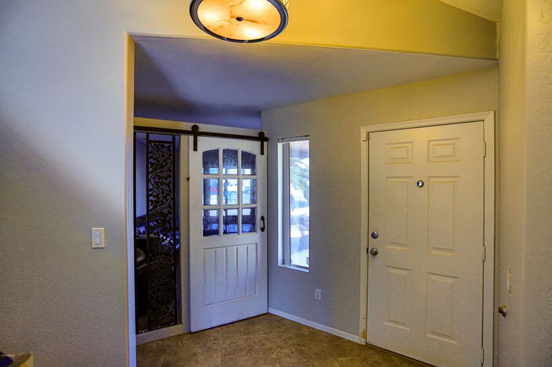 5411 N 104th Ave, Glendale, AZ 85307