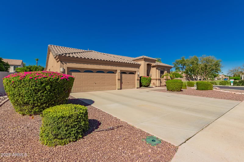 5412 Karen Dr, Glendale, AZ 85308