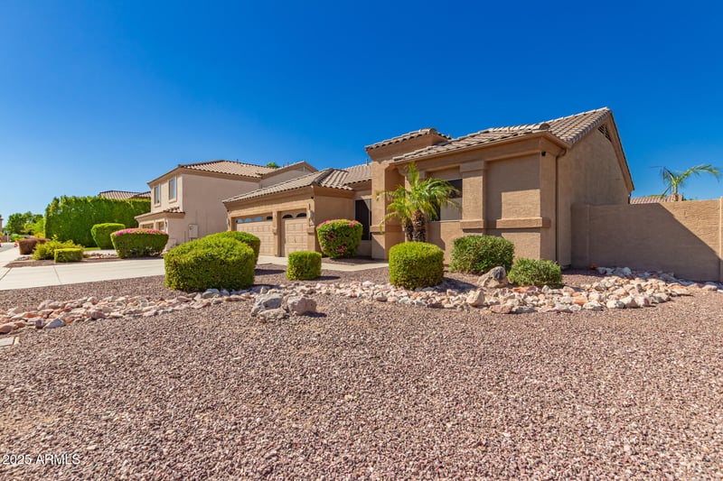 5412 Karen Dr, Glendale, AZ 85308