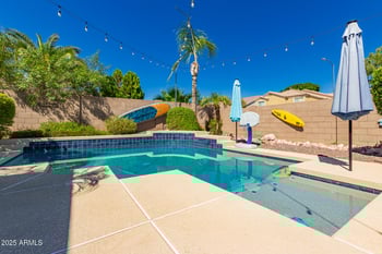 5412 Karen Dr, Glendale, AZ 85308
