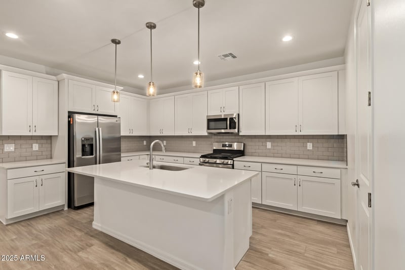 5412 Manzanita Dr, Glendale, AZ 85302