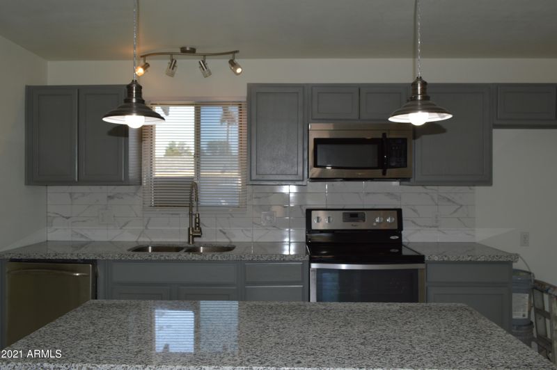 5412 S 20th Ave, Phoenix, AZ 85041