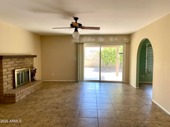 5413 Cholla St, Glendale, AZ 85304