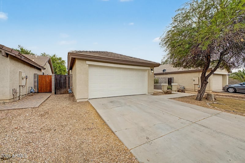 5413 W Jessica Ln, Laveen, AZ 85339