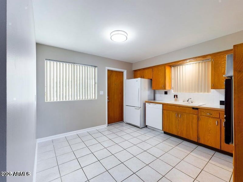 5414 Albany St, Mesa, AZ 85205