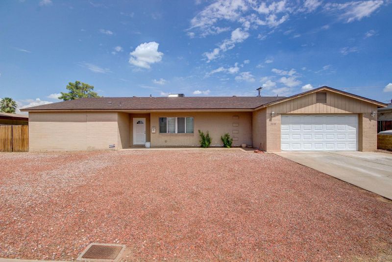 5414 W Pierson St, Phoenix, AZ 85031
