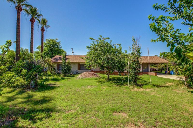 5415 E Osborn Rd, Phoenix, AZ 85018