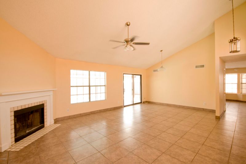 5415 W Beryl Ave, Glendale, AZ 85302