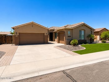 5415 Gwen St, Laveen, AZ 85339