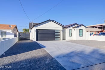 5416 Myrtle Ave, Glendale, AZ 85301