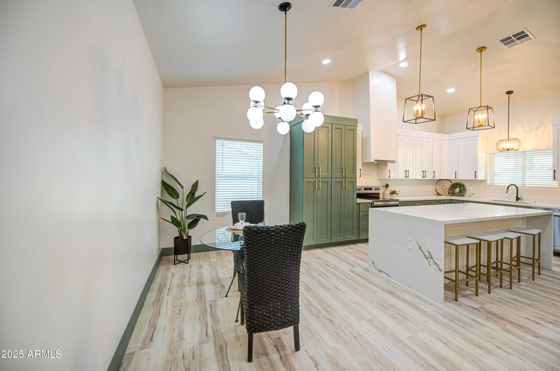 5416 Myrtle Ave, Glendale, AZ 85301