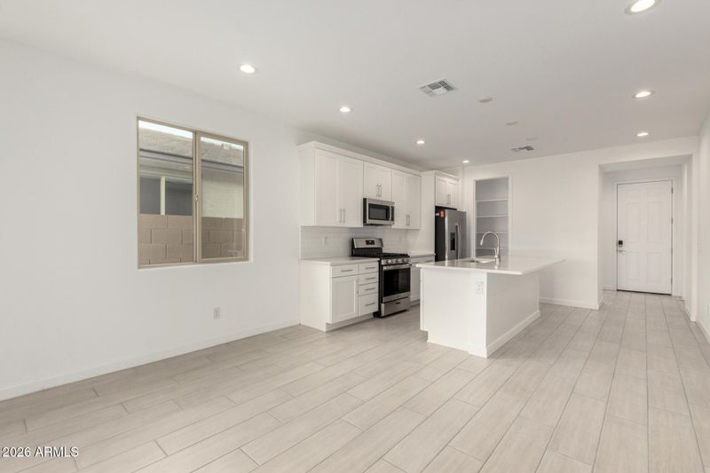 5417 W Royal Palm Rd, Glendale, AZ 85302